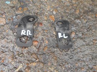 Фото запчасти кронштейн тормозного шланга задний Mitsubishi RVR 2019 контрактная запчасть Запчасть кронштейн тормозного шланга задний Mitsubishi RVR 2019