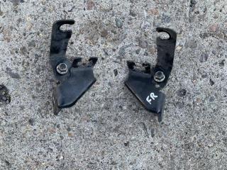 Фото запчасти крепление тормозного шланга переднее Mitsubishi RVR 2019 Б/У запчасть Запчасть крепление тормозного шланга переднее Mitsubishi RVR 2019