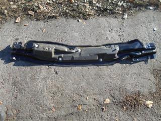 Панель под решетку дворников Toyota Premio 2011 Б/У Панель под решетку дворников Toyota Premio 2011