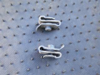 Клипса крепления подкрылка передняя Premio 2011 ZRT260 2ZRFAE