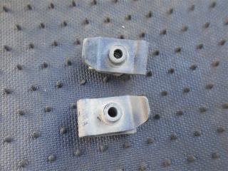 Клипса крепления подкрылка передняя Premio 2011 ZRT260 2ZRFAE