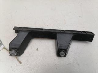 Запчасть направляющая стекла двери передняя правая Fiat Albea