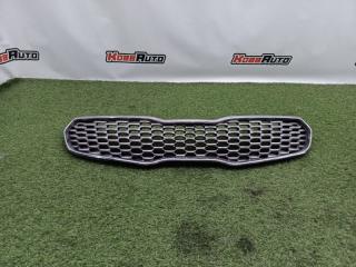 Решетка радиатора Kia Cerato