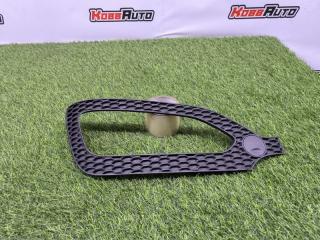 Накладка ПТФ передняя правая Hyundai SANTA FE