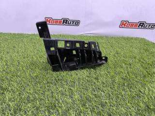 Кронштейн бампера передний левый Jeep Cherokee Б/У Кронштейн бампера передний левый Jeep Cherokee