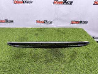 Накладка бампера передняя Mercedes E