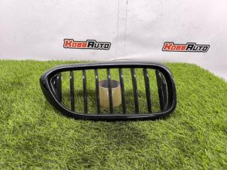 Решетка радиатора передняя левая BMW 5