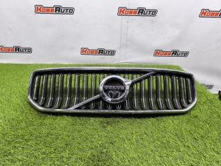 Решетка радиатора Volvo XC40 2017-