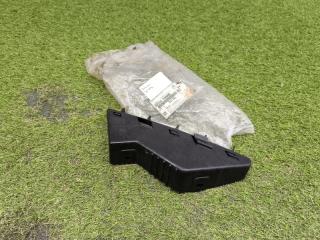 Кронштейн бампера передний правый Hyundai SANTA FE Б/У Кронштейн бампера передний правый Hyundai SANTA FE