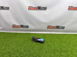 Запчасть кронштейн бампера правый Genesis G90