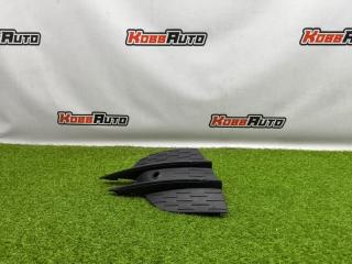 Накладка бампера передняя левая Mercedes E