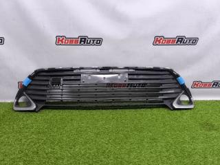 Запчасть решетка в бампер Toyota Camry 2014-