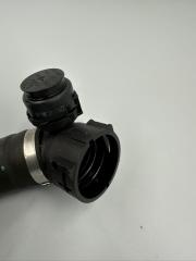 Патрубок системы охлаждения X5 2010 E70 N55 Патрубок системы охлаждения X5 2010 E70 N55
