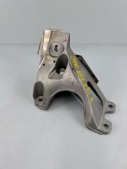 Кронштейн двигателя правый BMW X5 2009