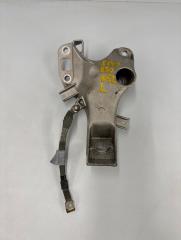 Кронштейн двигателя левый BMW X5 2009