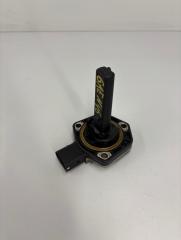 Датчик уровня масла в двигателе BMW 3