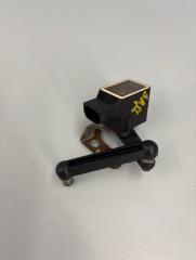 Датчик высоты дорожного просвета задний левый BMW X5 2005 контрактная Датчик высоты дорожного просвета задний левый BMW X5 2005