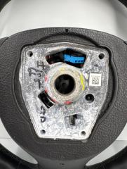 Руль М пакет с лепестками 5 2011 F11 N55