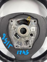 Руль М пакет с лепестками 5 2011 F10 N52