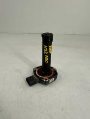 Датчик уровня масла в двигателе BMW 5