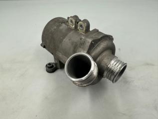 Помпа насос охлаждающей жидкости BMW 3 2008