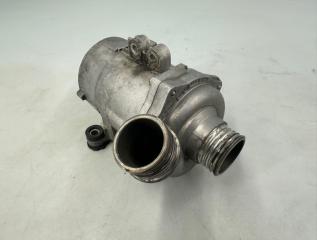 Помпа насос охлаждающей жидкости BMW 5