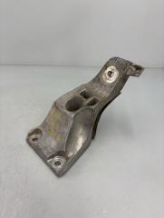 Кронштейн двигателя правый BMW 5