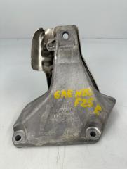 Кронштейн двигателя правый BMW X3