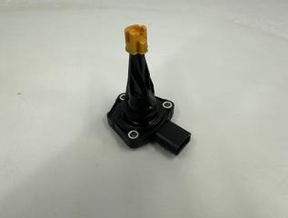 Датчик уровня масла в двигателе BMW 5