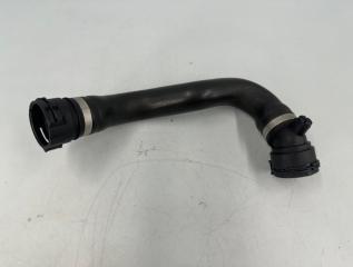 Патрубок системы охлаждения BMW 5 2016
