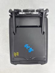 Подлокотник X5 2005 E53 M54