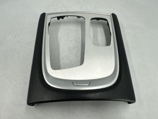 Накладка центральной консоли BMW 7 2017