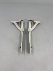 Петли капота BMW 5 2006 контрактная Петли капота BMW 5 2006