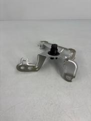 Кронштейн крыла правый BMW X3