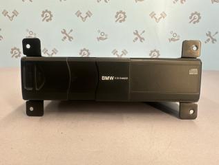 CD-Чейнджер BMW X5