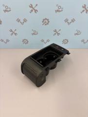 Подстаканник Bmw X5 2005 контрактная Подстаканник Bmw X5 2005