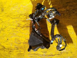 Блок предохранителей передний TOYOTA SUCCEED