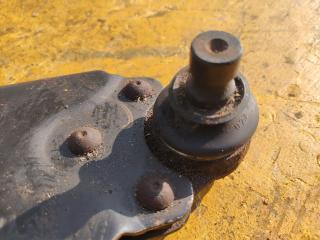 Рычаг передний правый VERISA DC5W Рычаг передний правый VERISA DC5W