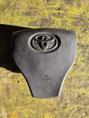 Airbag водительский TOYOTA VOXY 2015