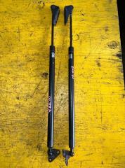 Запчасть амортизатор багажника TOYOTA VOXY