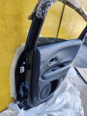 Дверь задняя правая VEZEL RU1 L15B Дверь задняя правая VEZEL RU1 L15B