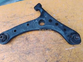 Запчасть рычаг передний правый TOYOTA NOAH