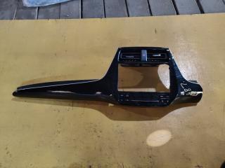 Консоль торпеды TOYOTA PRIUS