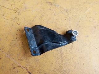 Фото запчасти крепление двери заднее правое HONDA ELYSION контрактная запчасть Запчасть крепление двери заднее правое HONDA ELYSION