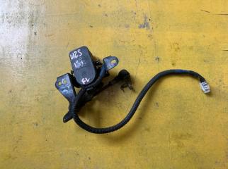 Датчик уровня кузова передний левый TOYOTA CROWN MAJESTA контрактная Датчик уровня кузова передний левый TOYOTA CROWN MAJESTA