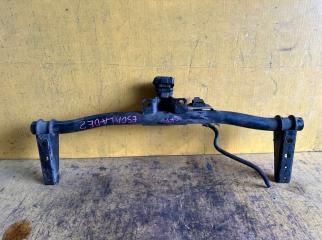 Запчасть фаркоп CADILLAC ESCALADE