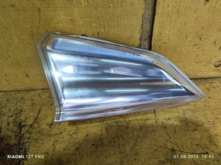 Габарит передний правый NISSAN leaf