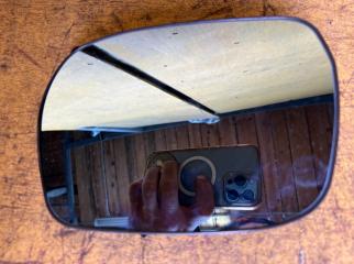 Фото запчасти зеркало полотно переднее левое TOYOTA IPSUM контрактная запчасть Запчасть зеркало полотно переднее левое TOYOTA IPSUM