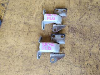 Запчасть петли на дверь передние левые TOYOTA LITE ACE