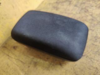 Запчасть подлокотник TOYOTA COROLLA RUNX